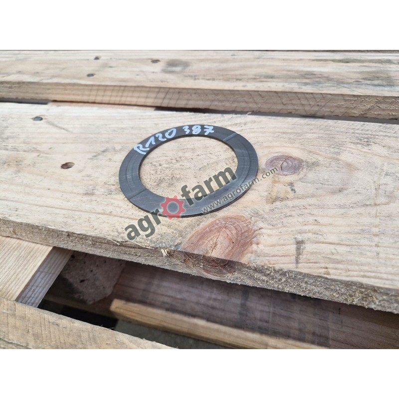 Podkładka oporowa łożyska John Deere 6155M