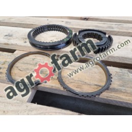 John Deere 6155M Synchronizer