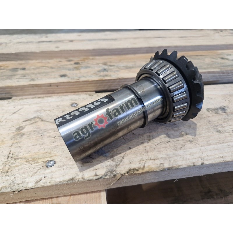 Gear John Deere 6155M