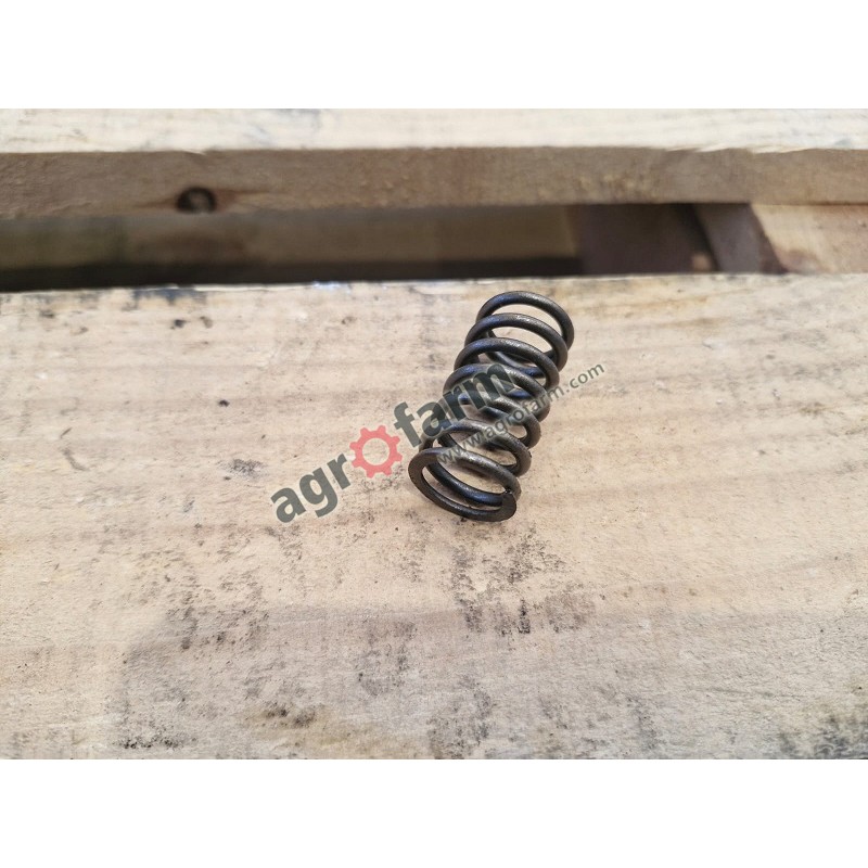 Sprężyna John Deere 6155M