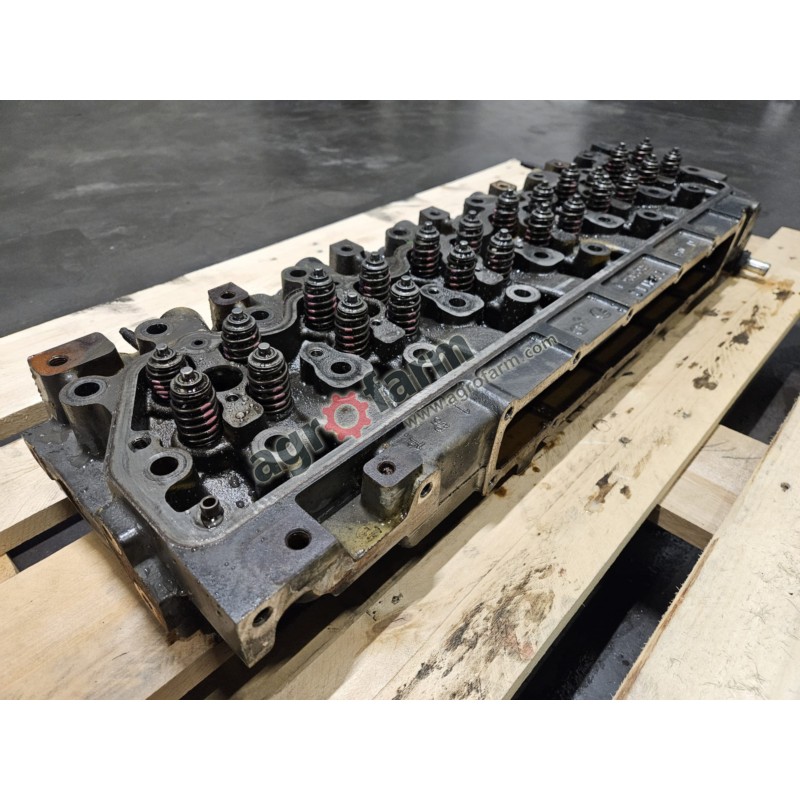 Głowica silnika Axion 850, 840, 810