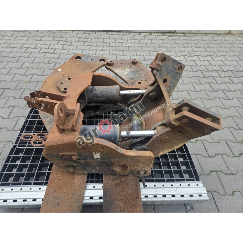 TUZ PRZEDNI AGROTRON 200, Sauter B-74136