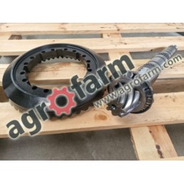 Tylny wałek atakujący z kołem z8x42 Valtra