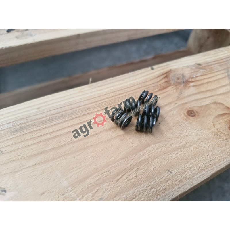 Sprężyna Valtra C90, 6000, 8000, C90, M120