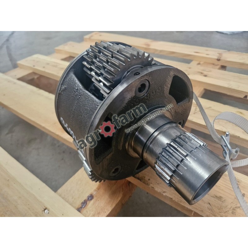 Reduktor Valtra C90, M120, T130, XM130