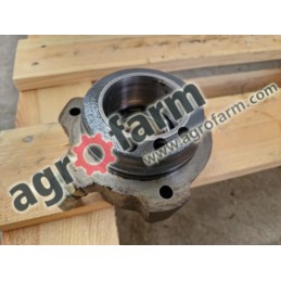 Obudowa łożyska Valtra 6000, 8000, A65, C100