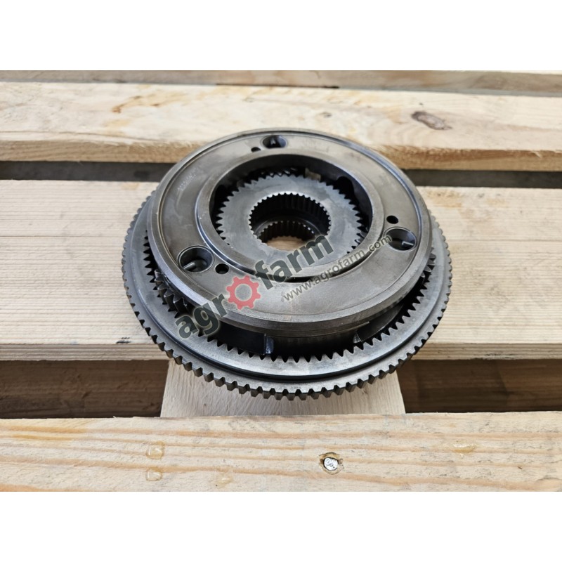 Układ planetarny skrzyni biegów Agrotron TTV 1145