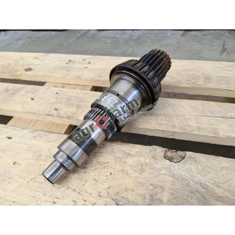 Wałek skrzyni biegów Massey Ferguson 5400, 6485