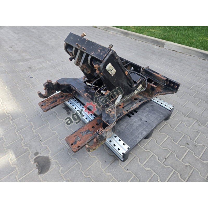 TUZ, przedni podnośnik, Massey Ferguson 8280