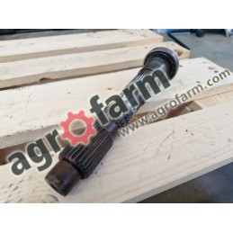 Wałek Massey Ferguson 8110, 8150,  8210, 8240