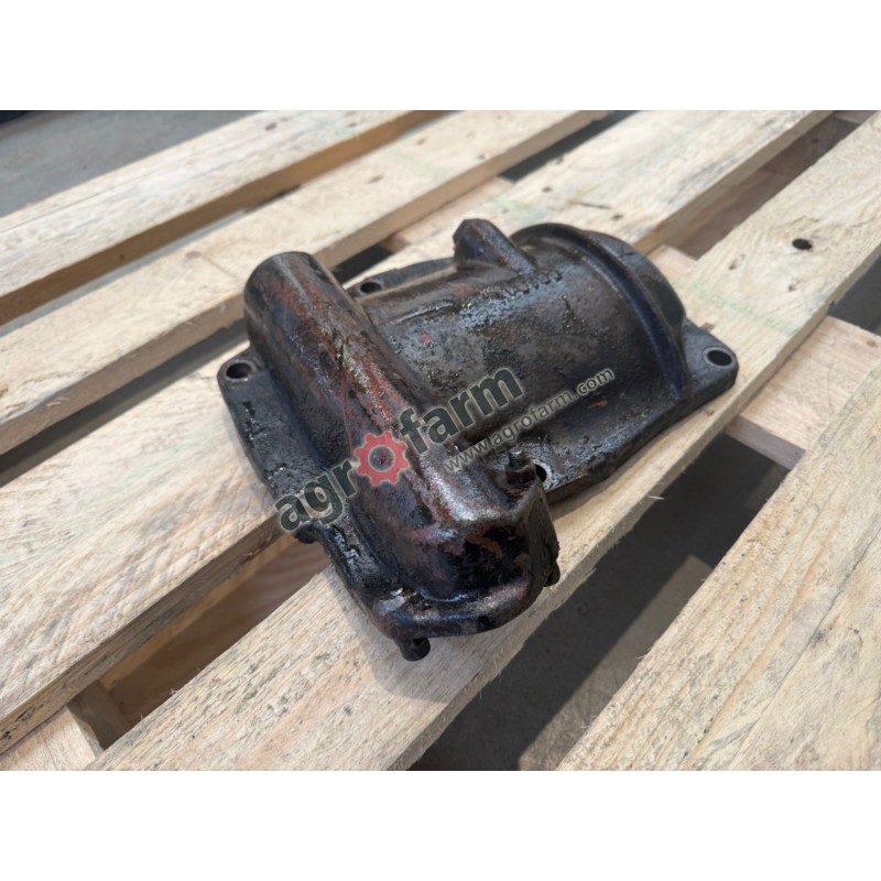 REAR AXLE BOTTOM COVER MASSEY FERGUSON 6000
