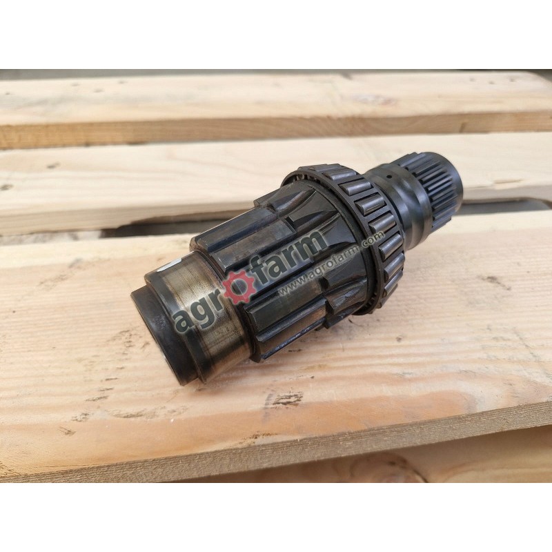 Wałek skrzyni biegów Massey Ferguson 5425, 6260