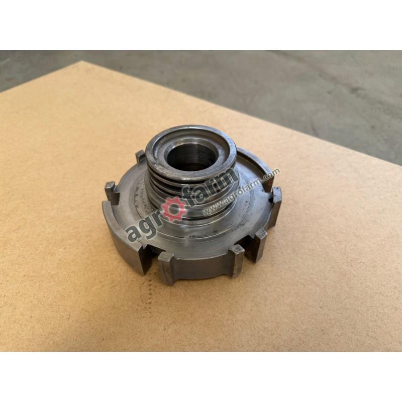 Obudowa kosza John Deere 3155, 3650, 3640