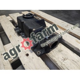 Obudowa przystawki New Holland T4.90N, T.100N