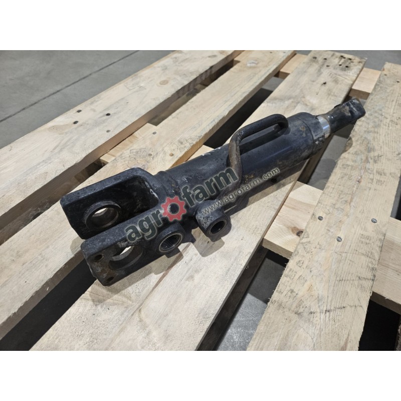 Siłownik  przedniej osi  Case Maxxum 115, 120, 125