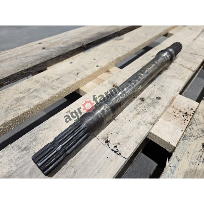 Wałek napędu przedniej osi Case Maxxum 115, 120