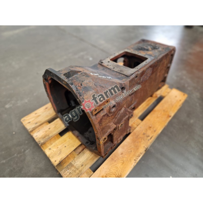 Obudowa skrzyni biegów Fiat F130TD, F100, F110