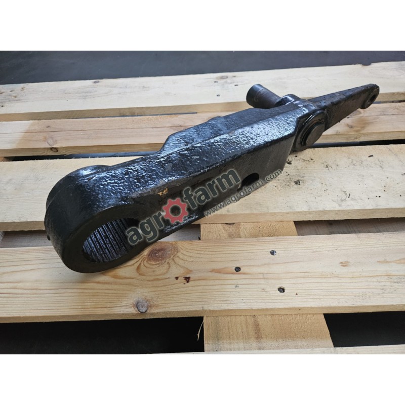 Ramie górne prawe Valtra C90, C150, C130, C120