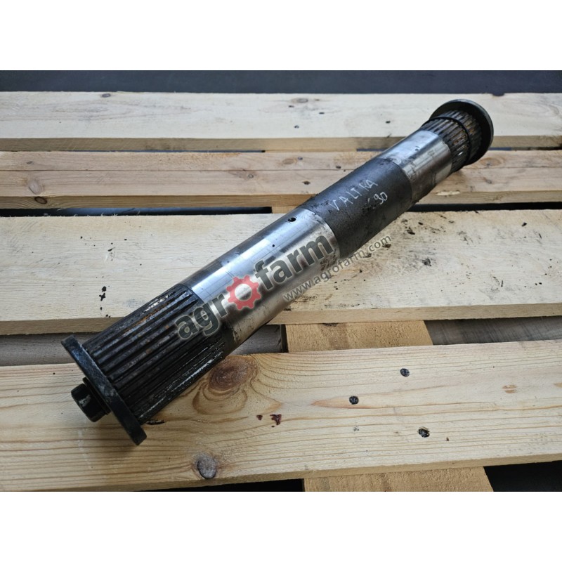 Wałek ramion górnych  Valtra C90, C150, C130, C120