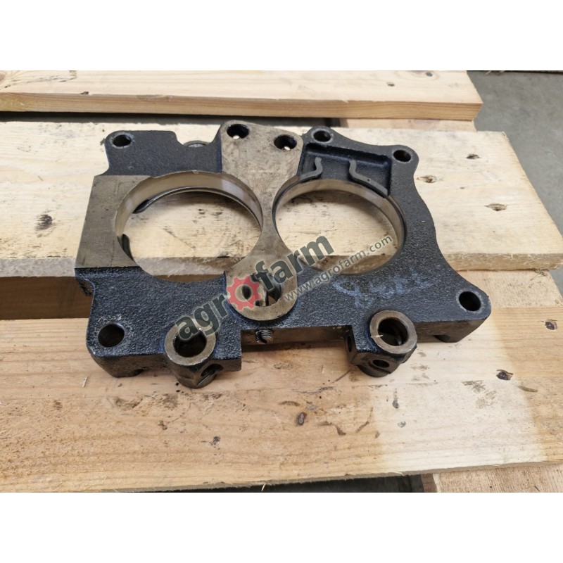 Pokrywa New Holland T4020, TN55, TN75A, TN80F