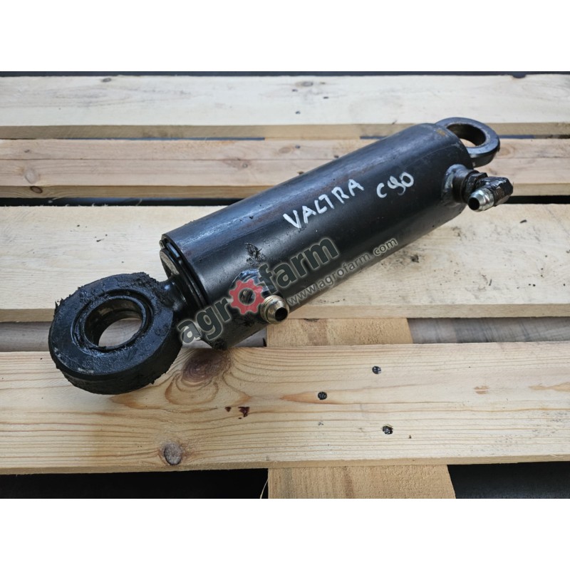 Siłownik tylnego podnośnika lewy Valtra C90