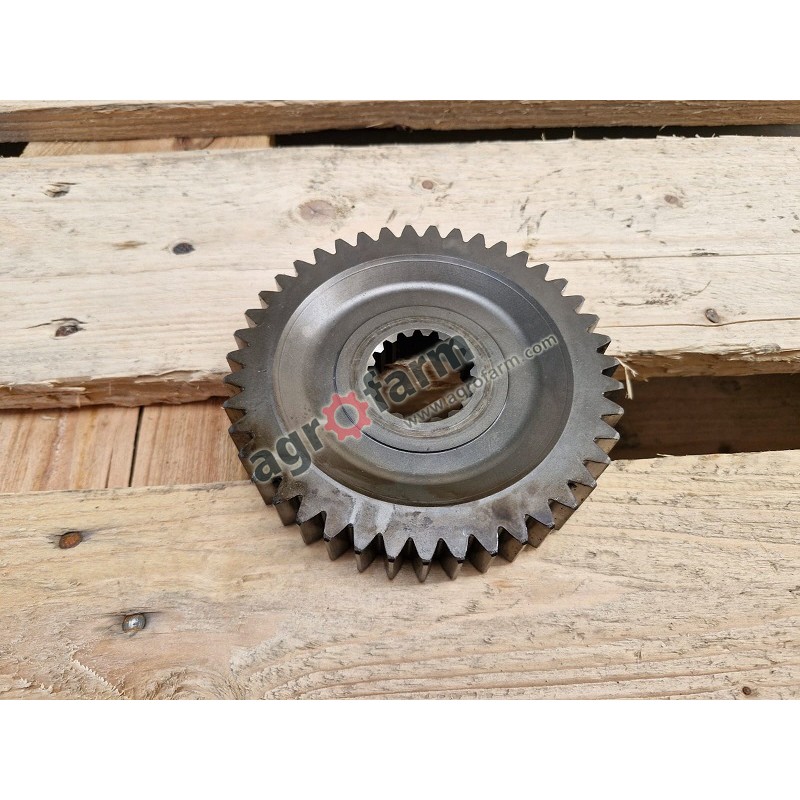 Koło zębate New Holland T4020, TN55, TN75A, TN80F