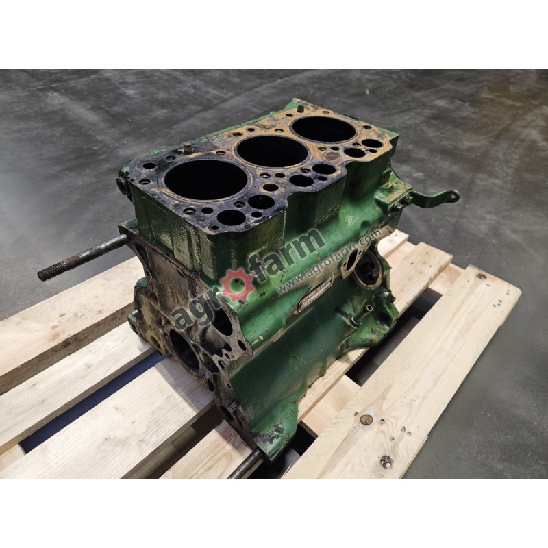 Blok silnika John Deere 1550, 1650, 1750