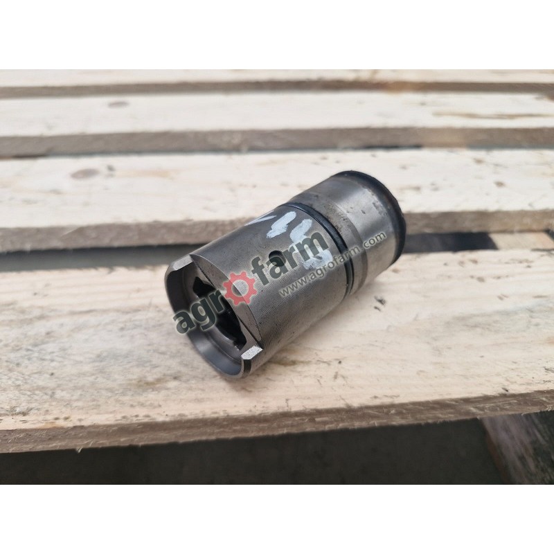 Tuleja Deutz Agrotron 80, 90, 4.xx