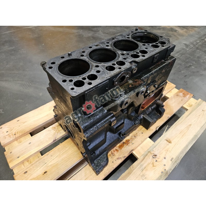 Blok silnika John Deere 6105M, 6125M, 6115R