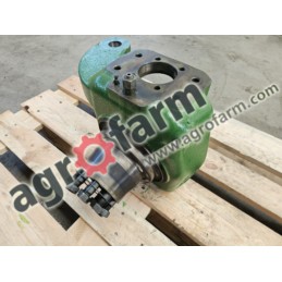 Zwrotnica RH John Deere 6195R, 6155M