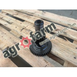 Wałek skrzyni biegów New Holland