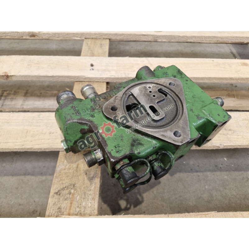 Zawór priorytetowy John Deere 6010, 6210, SE6210