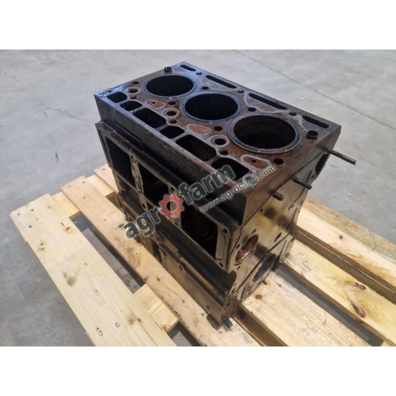 Blok silnika Case 633, 533, 485, 385