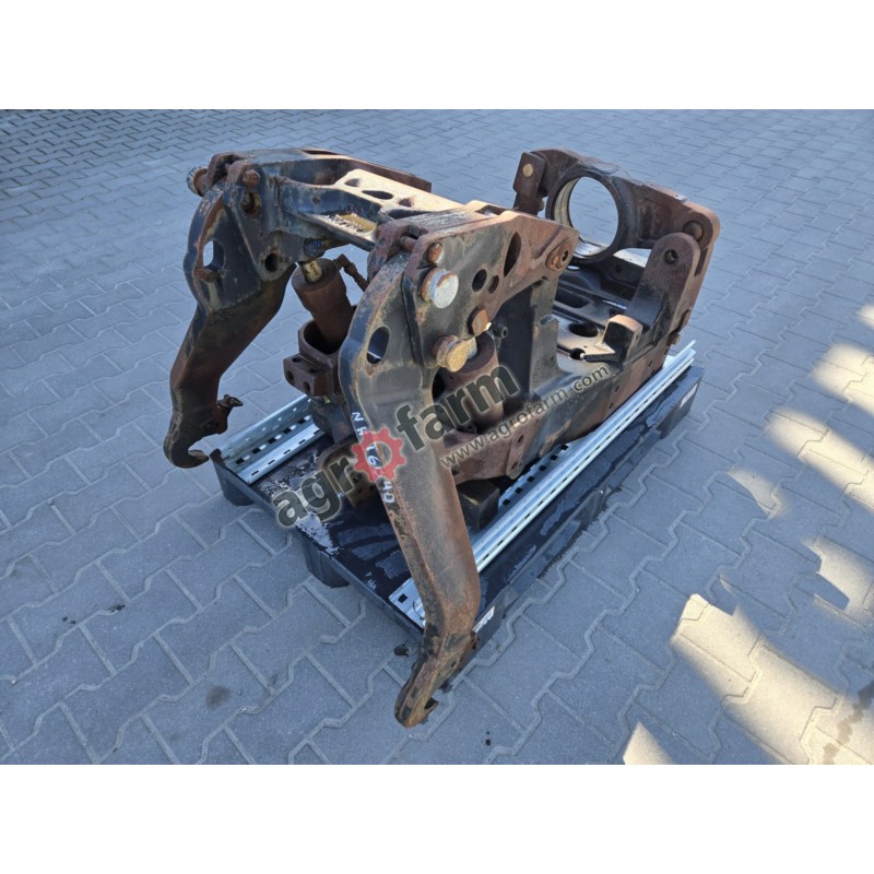 TUZ, przedni podnośnik, New Holland T6040