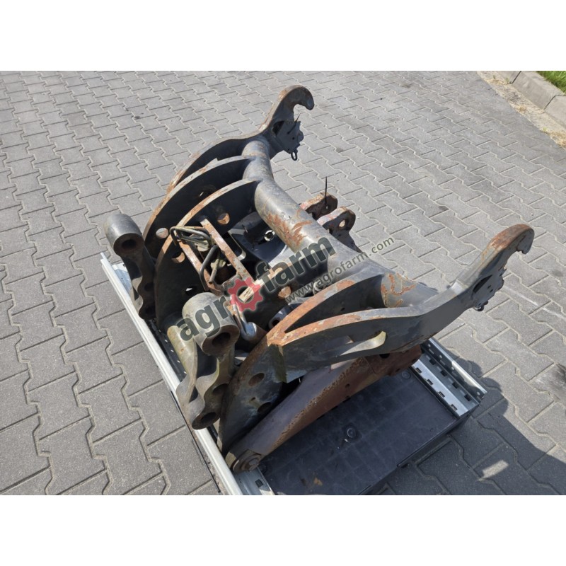 PRZEDNI TUZ MASSEY FERGUSON 8690