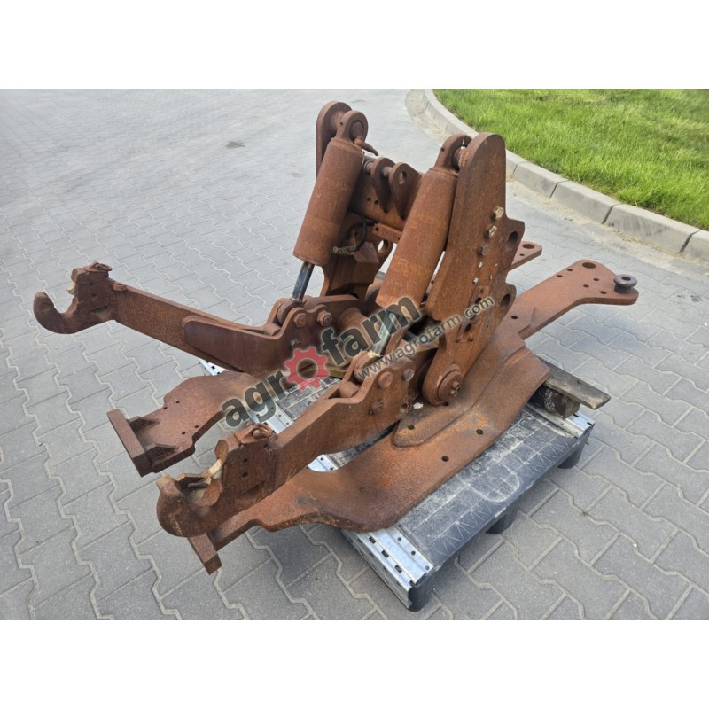TUZ, przedni podnośnik, VALTRA S 260