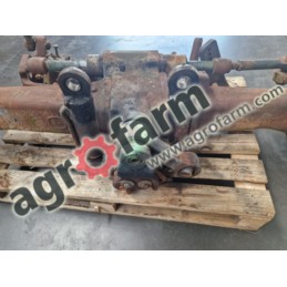 Przedni most John Deere 6630, 6620, 6520, Dana 740