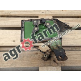 Pokrywa John Deere 6800, 6900, 7330, 7420