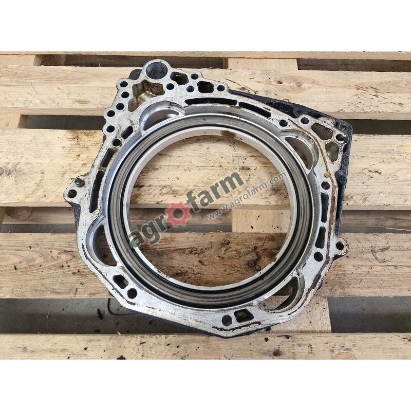 Obudowa skrzyni biegów 6820, 7320, 7720, 7920