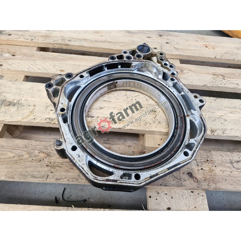 Obudowa skrzyni biegów 6820, 7320, 7720, 7920