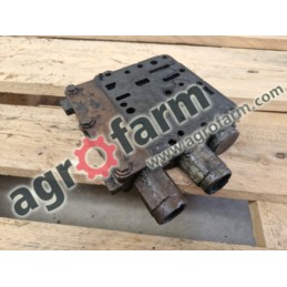 Obudowa John Deere 6120, 6820, 7720, 7820