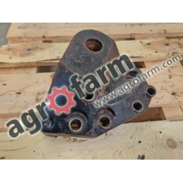 Lewe mocowanie dolnego ramienia Massey Ferguson