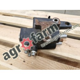 Zawór hamulca John Deere 6125M, 6130R, 6155R