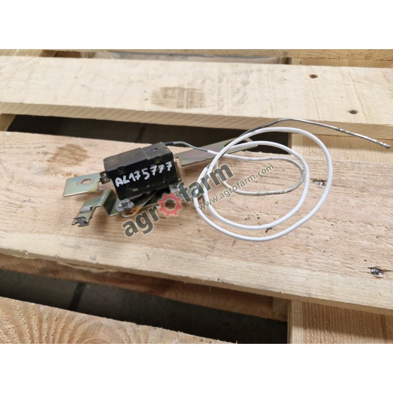 Włącznik/czujnik temperatury John Deere 6820, 6930