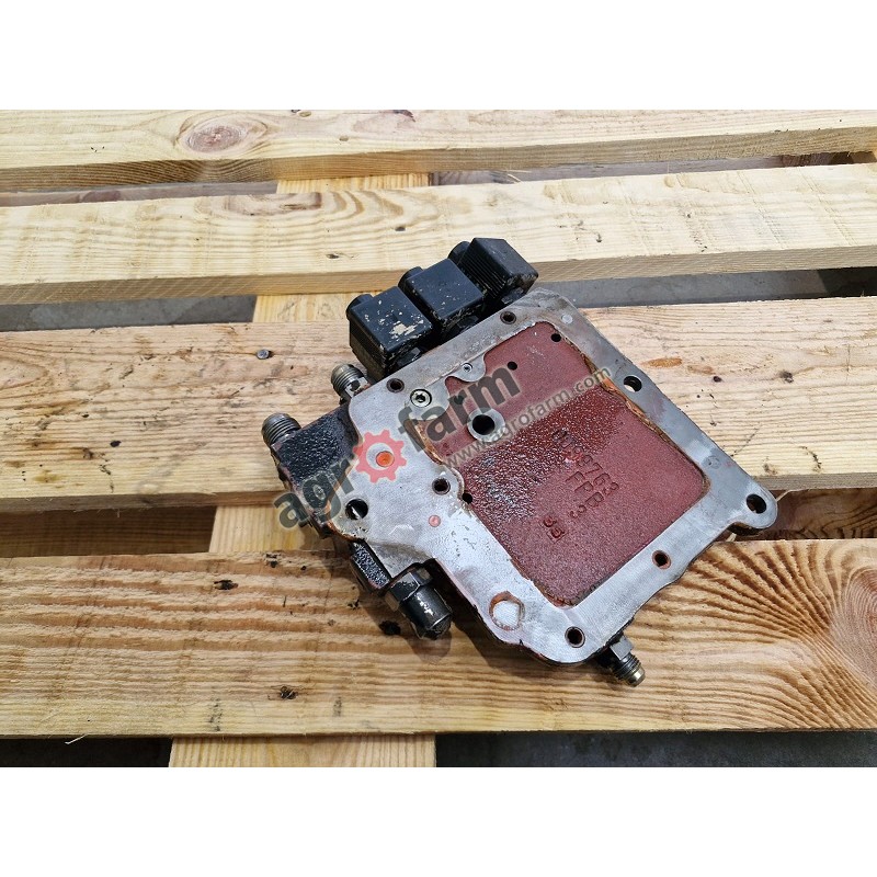 Zawór Deutz-Fahr Agrolux 4.75