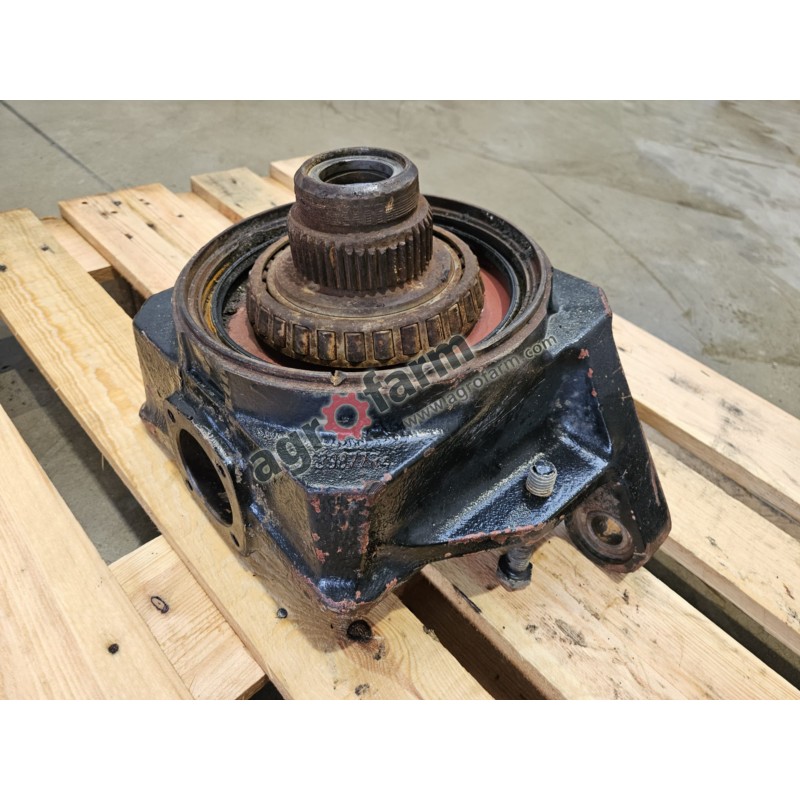 Zwrotnica LH Massey ferguson 8250, 8260