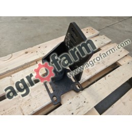 Uchwyt błotnika LH Valtra N111, N121, N141