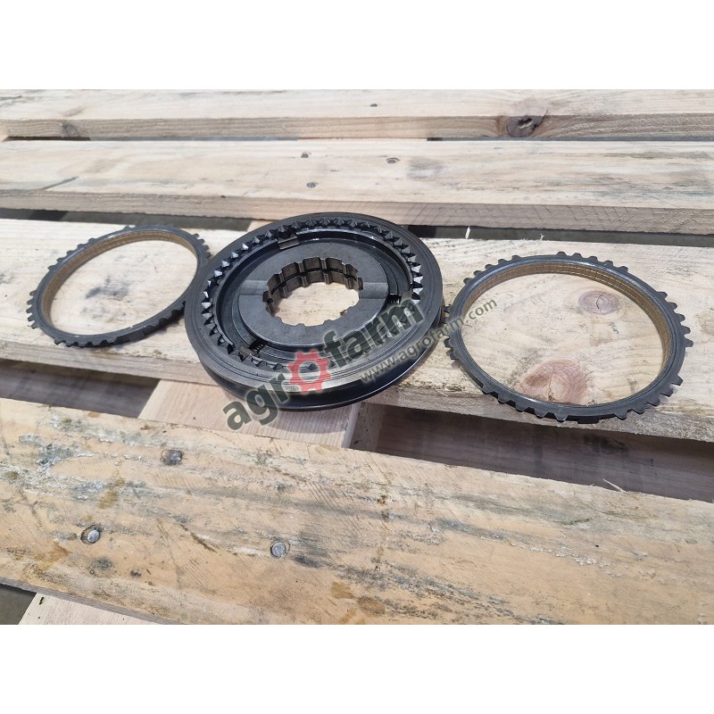 John Deere 6155M Synchronizer