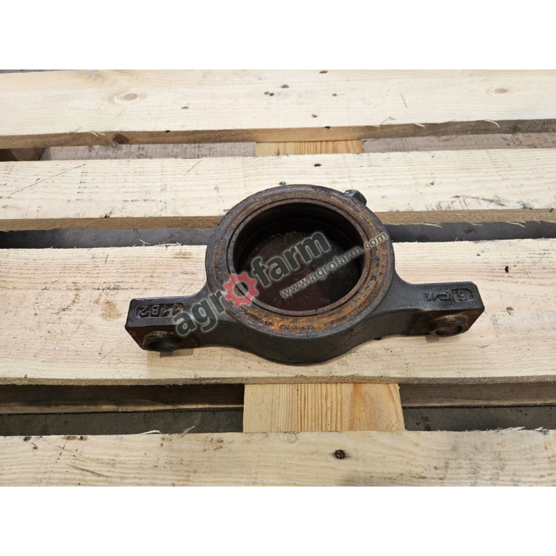 Uchwyt mostu przedni  Renault Ceres 335