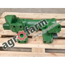 Uchwyt wałka górnych ramion John Deere 6810, 6910